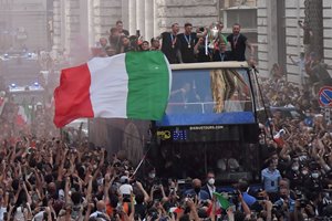 italia celebra panama portada web