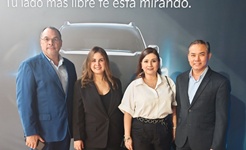 kia motors estreno panama web